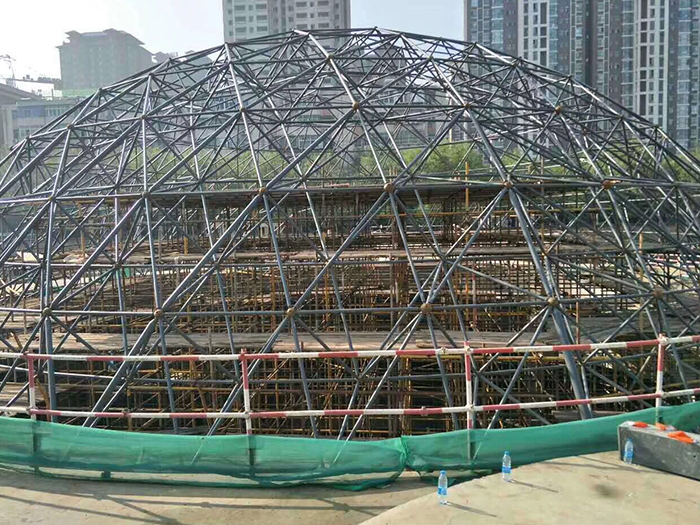 武穴球形网架钢结构施工